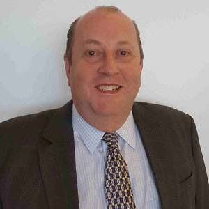 _Boyd-Howell-Headshot-(low-res-300)